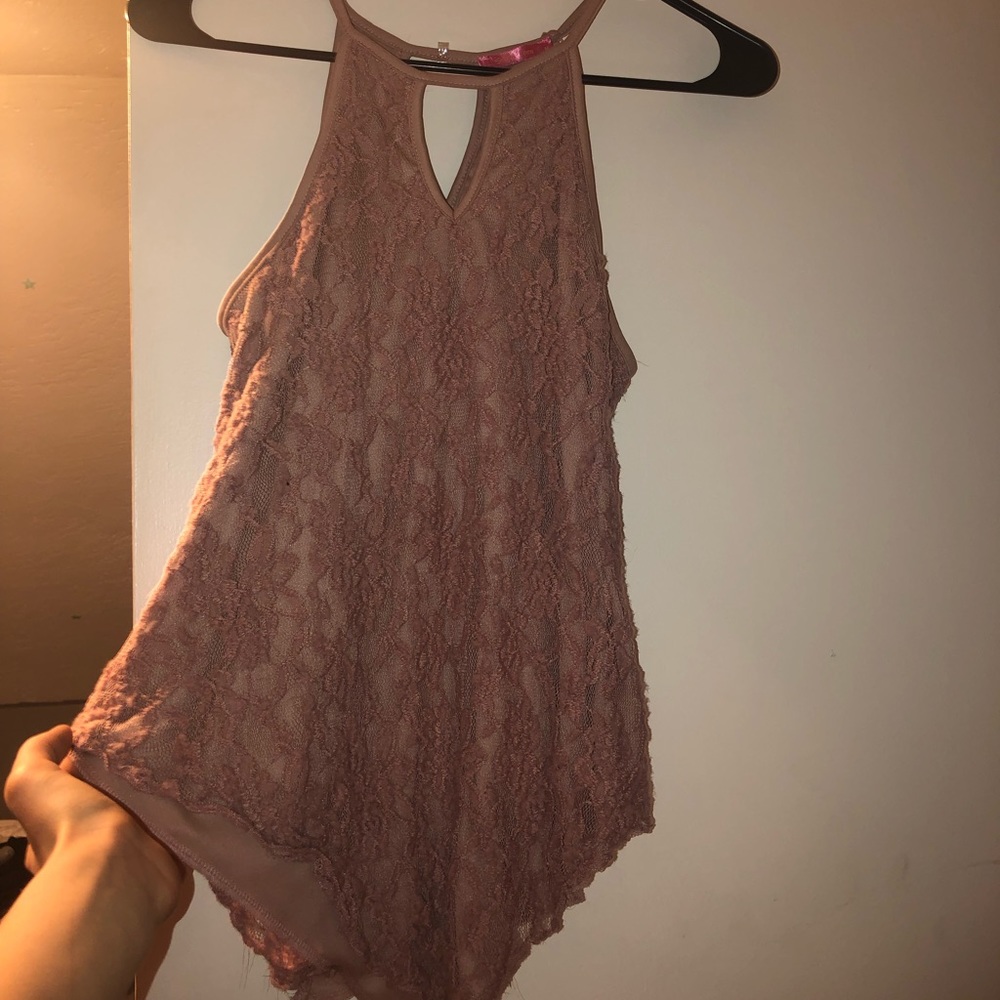 Cream/ pink colored top